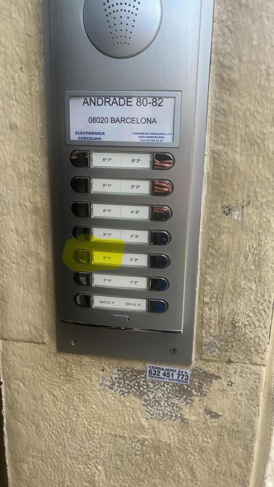 Apartamento Tranquilo Cerca De La Sagrada Familia Barcellona Esterno foto